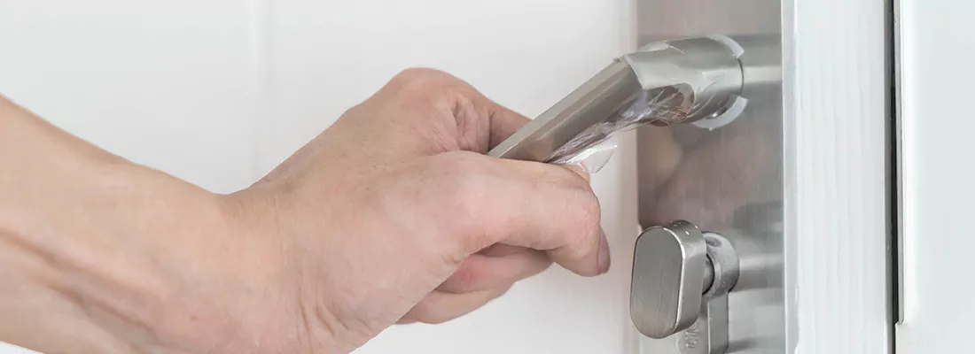 Expert Garage Door Opener Repair and Installation in Buenaventura Lakes, FL